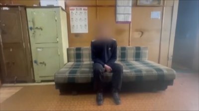 Мужчину, который крал деньги у мошенников, задержали в Иркутске