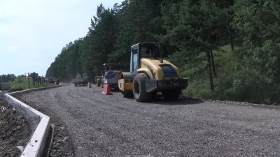 Почти две с половиной тысячи нарушений при строительстве дорог выявлено в Иркутской области