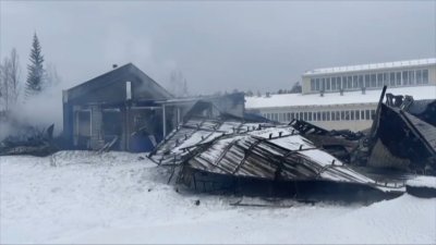 Причиной пожара в школе посёлка Хребтовая мог стать поджог