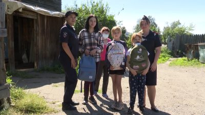 17 семей Иркутска получили помощь в подготовке детей к школе