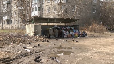 Долги за вывоз мусора начали массово собирать с жителей Иркутской области