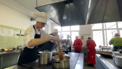 Блюда из тыквы готовили иркутские школьники