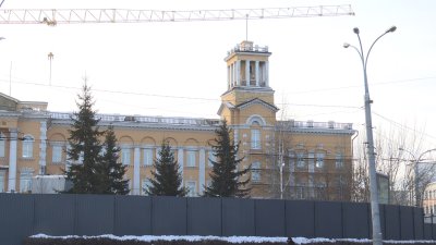 "Вы спросили – мы ответили": для чего демонтируют шпиль на здании «Востсибугля» в Иркутске