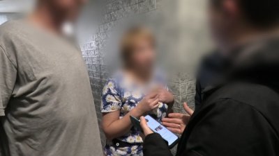 Иркутянка благодаря полицейским избежала продажи квартиры по требованию телефонных мошенников  