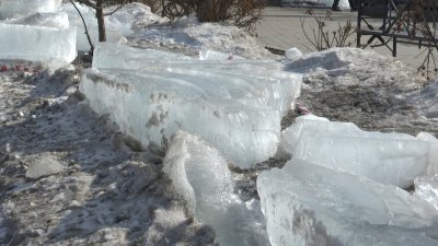 Вы спросили – мы ответили: когда уберут все ледяные скульптуры с улиц Иркутска