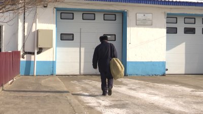 Пожарные из Хомутова недовольны условиями труда и собираются обратиться в суд