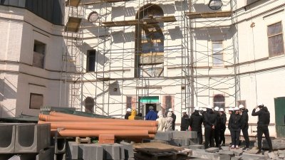 Хоккеисты "Байкал-Энергии" побывали на стройплощадке Курбатовских бань