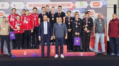 Золото первенства России по кёрлингу среди юниоров до 22 лет завоевали спортсмены Иркутской области