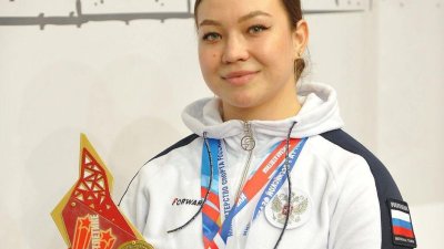 Золото и серебро Кубка России по тяжёлой атлетике завоевали представительницы Иркутской области