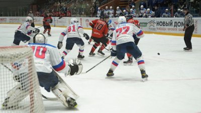 Хоккеисты ангарского "Ермака" обыграли команду "Гранит"