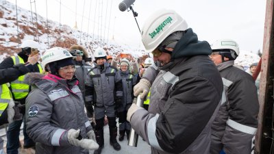  Усть-Куте заложили капсулу времени в честь начала строительства в городе нового микрорайона