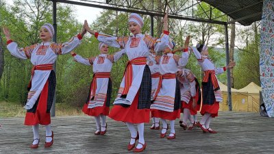 Ярмарка сувениров и фестиваль ухи открыли летний туристический сезон в Иркутской области