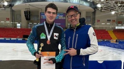 Иркутянин Николай Аникин стал третьим на первенстве России по конькобежному спорту
