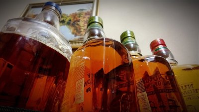 Всплеск алкогольных отравлений ожидается в Иркутской области на новогодних выходных