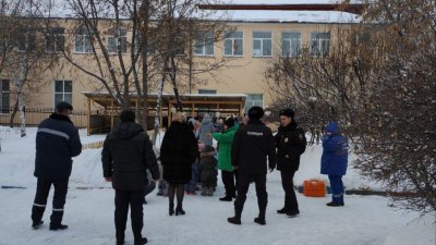 Около ста человек эвакуировали из детского сада в центре Иркутска из-за возгорания